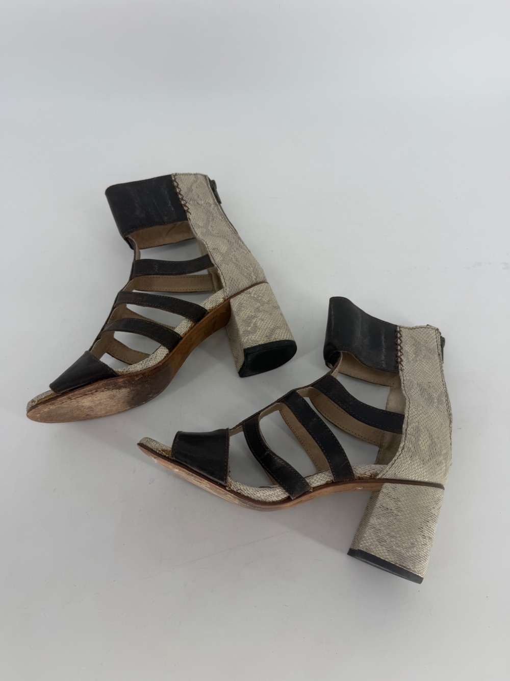 Freebird by Steven Raven Leather Block  Heel Gladiator Sandal Size 9